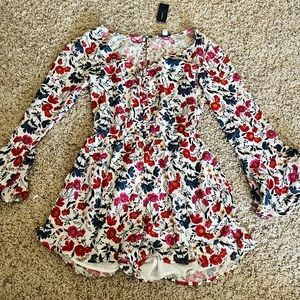 flowery american eagle romper size s